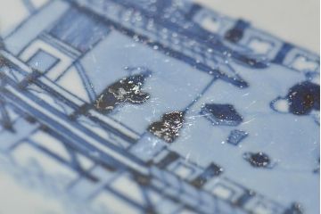 アンティーク雑貨　明治期　楼閣・山水・人物図　染付　八寸皿2枚セット(中皿、伊万里)(R-043073)