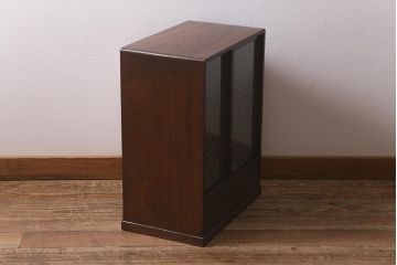 アンティーク家具　上手物!　当店オリジナルガラス　桐材　昭和レトロな戸棚(本箱、ブックケース、キャビネット、収納棚)(R-043076)