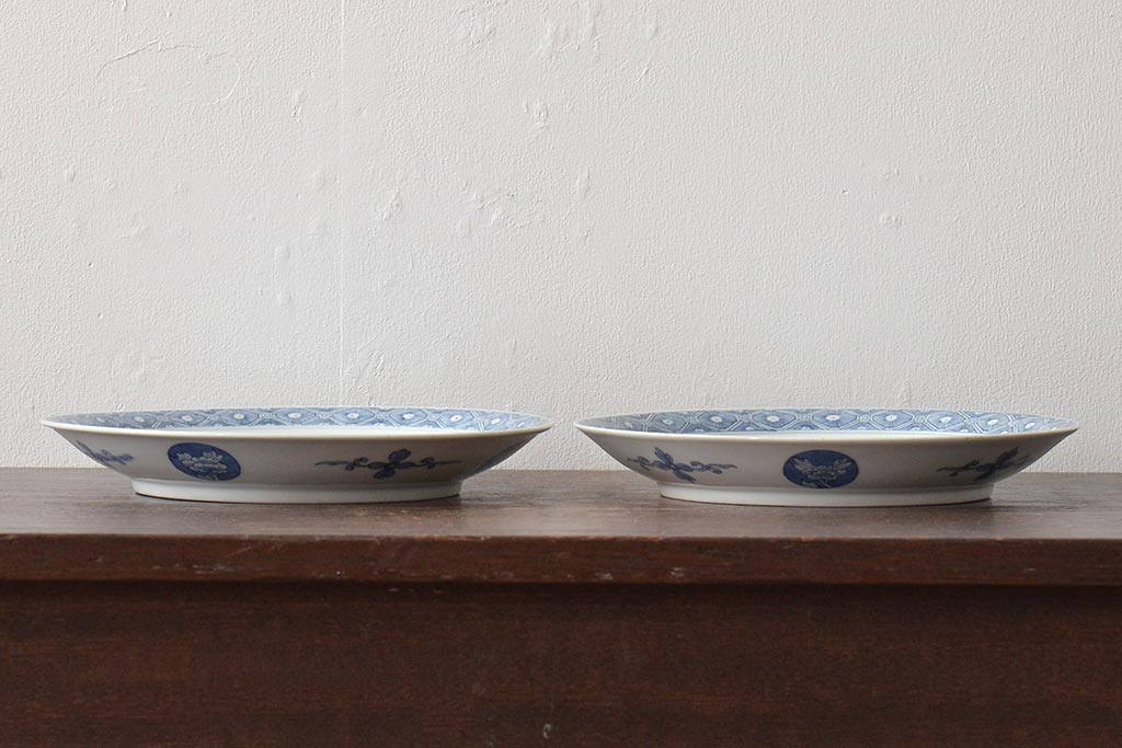 アンティーク雑貨 明治期 楼閣・山水・人物図 染付 八寸皿2枚セット(中皿、伊万里)(R-043086)