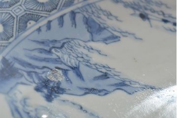 アンティーク雑貨 明治期 楼閣・山水・人物図 染付 八寸皿2枚セット(中皿、伊万里)(R-043086)