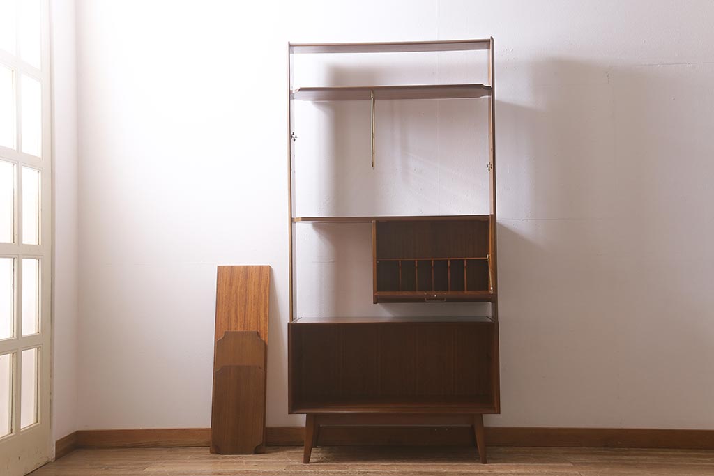 ヴィンテージ家具　北欧家具　G-PLAN(ジープラン)　ルームディバイダー(収納棚、飾り棚、陳列棚、ビンテージ)(R-043120)