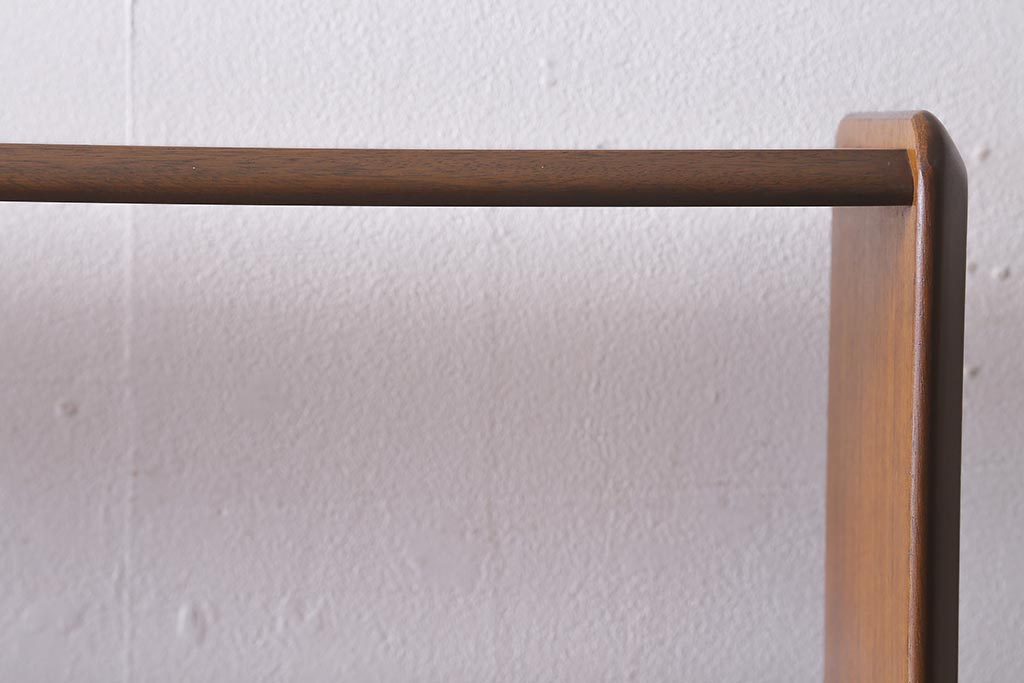 ヴィンテージ家具　北欧家具　G-PLAN(ジープラン)　ルームディバイダー(収納棚、飾り棚、陳列棚、ビンテージ)(R-043120)