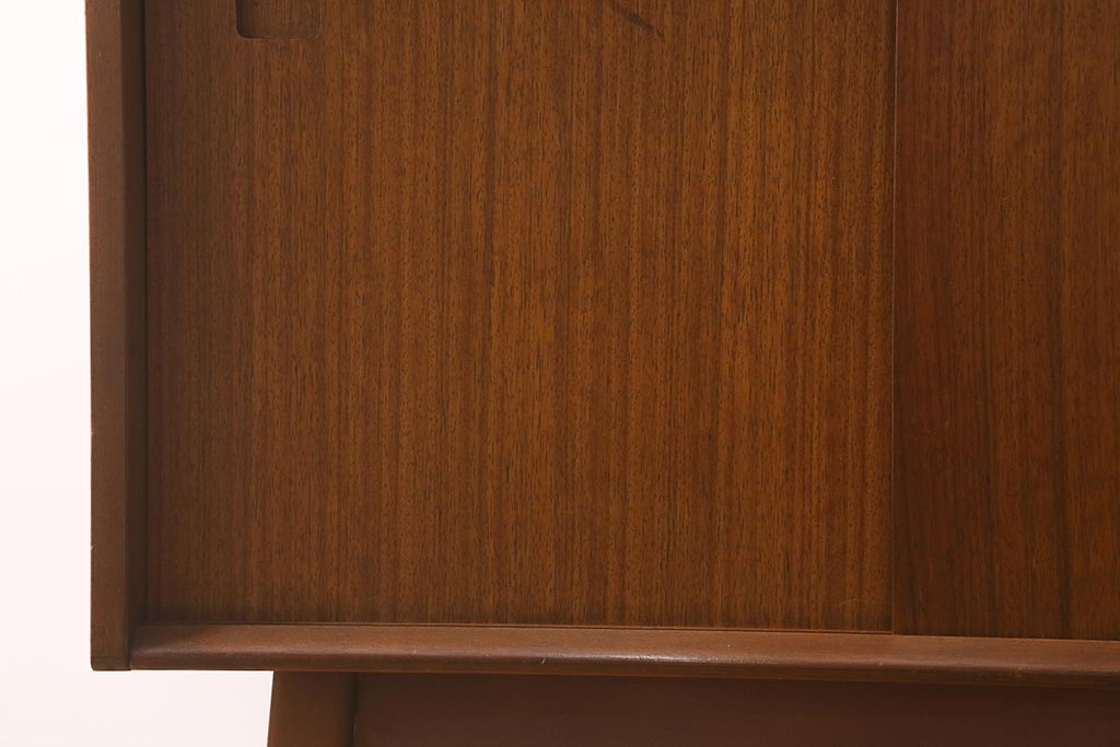 ヴィンテージ家具　北欧家具　G-PLAN(ジープラン)　ルームディバイダー(収納棚、飾り棚、陳列棚、ビンテージ)(R-043120)