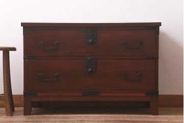 アンティーク家具　明治大正期　箪笥リメイク　ヒノキ材　角ばった取っ手が味わい深いローボード(テレビ台、テレビボード、収納棚)(R-043122)