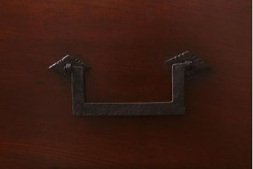 アンティーク家具　明治大正期　箪笥リメイク　ヒノキ材　角ばった取っ手が味わい深いローボード(テレビ台、テレビボード、収納棚)(R-043122)