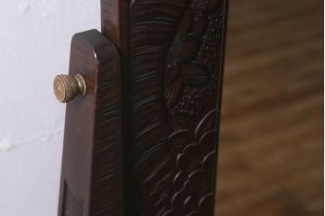 ビンテージ家具　伝統工芸　軽井沢彫り　桜の彫りが目を引く姿見(鏡、ミラー、ヴィンテージ)(R-043126)