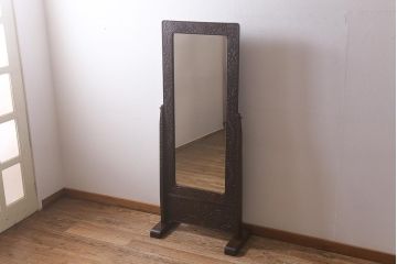 ビンテージ家具　伝統工芸　軽井沢彫り　桜の彫りが目を引く姿見(鏡、ミラー、ヴィンテージ)(R-043126)