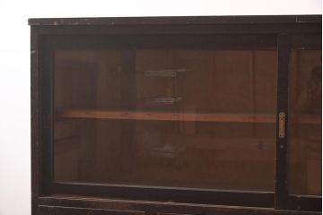 アンティーク家具　和製　昭和中期　レトロな雰囲気漂う重ね戸棚(収納棚、キャビネット)(R-043130)
