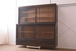 アンティーク家具　和製　昭和中期　レトロな雰囲気漂う重ね戸棚(収納棚、キャビネット)(R-043130)