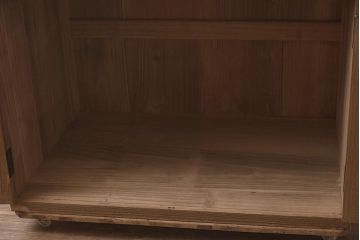 和製アンティーク　昭和中期　総桐材　和モダンな佇まいが魅力の布団箪笥(収納箪笥、和箪笥、ワードローブ、桐箪笥、桐たんす)(R-043131)