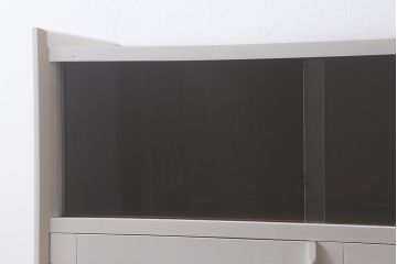 ペイント家具　モールガラス　レトロな佇まいのキャビネット(収納棚、戸棚、本箱)(R-043136)