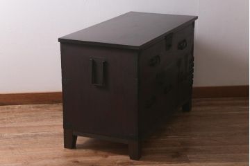 アンティーク家具　明治期　桐材　上質な造りの脚付箪笥ローボード(時代箪笥、桐箪笥、桐たんす)(R-043139)