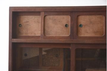 アンティーク家具　和製アンティーク　昭和初期　前面ケヤキ材・桜材　凝った造りが目を惹く茶箪笥(茶棚、収納棚)(R-043143)