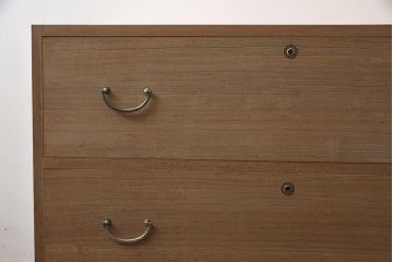 レトロ家具　昭和レトロ　昭和中期　前面桐材　シンプルさが魅力の箪笥(収納箪笥、衣装箪笥、桐箪笥、桐たんす)(R-043169)