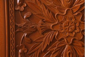 ビンテージ建具　民芸家具　総ケヤキ材　特注品!手彫りの意匠が豪華なドア(扉・開き戸・建具)(R-043214)