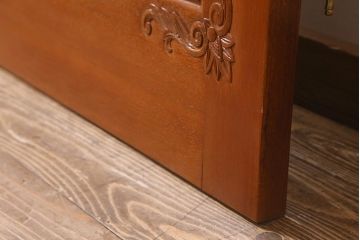 ビンテージ建具　民芸家具　総ケヤキ材　特注品!手彫りの意匠が豪華なドア(扉・開き戸・建具)(R-043214)