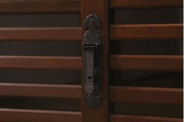ラフジュ工房オリジナル　古建具リメイク　脚付き　上品な和の風情感じる引き出し付きローボード(戸棚、収納棚、テレビボード)(R-043220)