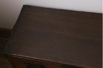 アンティーク家具　和製アンティーク　総桐材　巾着金具　上品な和の風情が漂う重ね箪笥(時代箪笥、衣装箪笥、引き出し、桐箪笥、桐たんす)(R-043221)