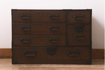 アンティーク家具　和製アンティーク　総桐材　使い込まれた味わいが趣きあふれる明治大正期の小箪笥(時代箪笥、引き出し、桐箪笥、桐たんす)(R-043222)