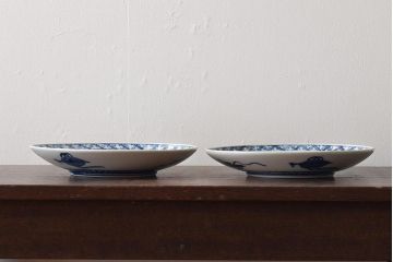 アンティーク雑貨　明治期　山水図　九谷　8寸染付皿2枚セット(和食器)(R-043223)