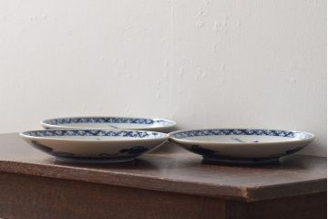 アンティーク雑貨　明治期　山水図　九谷　8寸染付皿3枚セット(和食器)(R-043225)