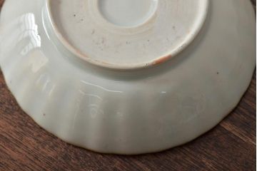 アンティーク雑貨　幕末〜明治期　伊万里焼　白磁　菊皿3枚セット(和食器)(R-043233)