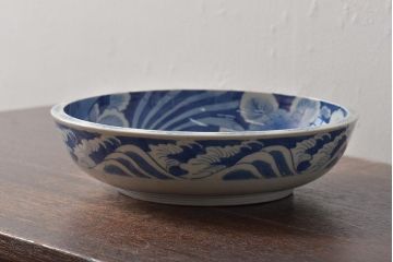 アンティーク雑貨　江戸期　古伊万里　大明成化年製　花鳥図　染付　深鉢(深皿)(R-043236)