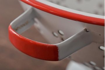 ヴィンテージ雑貨　レトロ　ホーロー(琺瑯)　赤のラインがかわいいコランダー(水切り、ザル、ディスプレイビンテージ)(R-043240)