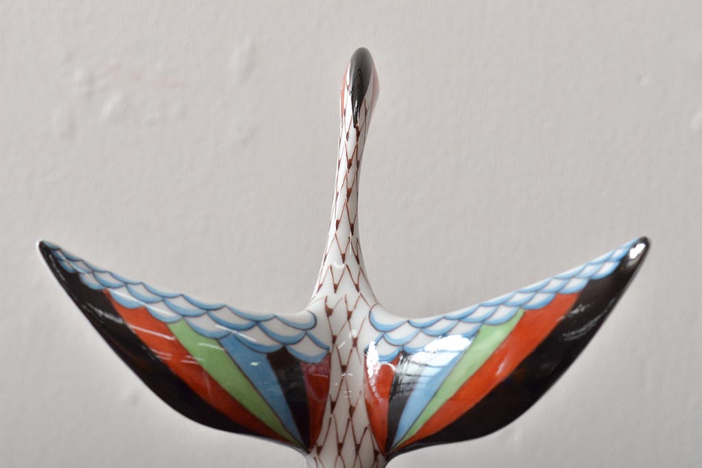 ハンガリー　HOLLOHAZA(ホロハーザ)　白鳥フィギュリン2点セット(スワン、置物、磁器)(R-043242)