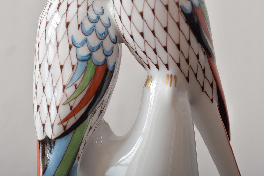 ハンガリー　HOLLOHAZA(ホロハーザ)　オウムフィギュリン(インコ?、鳥、置物、磁器)(R-043243)