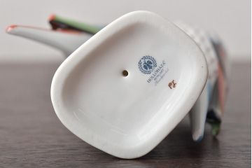 ハンガリー　HOLLOHAZA(ホロハーザ)　オウムフィギュリン(インコ?、鳥、置物、磁器)(R-043243)