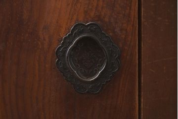 アンティーク家具　明治期　ヒノキ材・欅材　味わいのある収納箪笥(サイドボード、水屋箪笥、戸棚)(R-043248)