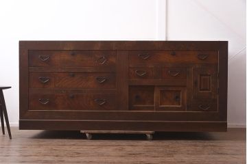 アンティーク家具　明治期　ヒノキ材・欅材　味わいのある収納箪笥(サイドボード、水屋箪笥、戸棚、引き出し、チェスト)(R-043249)