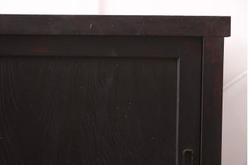 アンティーク家具　明治期　ヒノキ材・杉材　木瓜引き手　渋さが魅力的な収納箪笥(サイドボード、水屋箪笥、戸棚、夜具箪笥、布団箪笥)(R-043251)