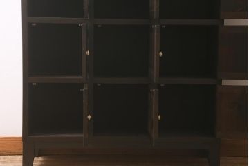 ラフジュ工房オリジナル　6×3マス　古材リメイク　モミの木　白い取っ手がアクセントのマス目棚(収納棚、下駄箱)(R-043253)