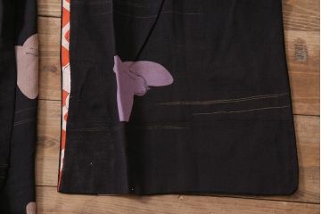 アンティーク着物　大正昭和初期　黒縮緬ふくら雀柄　道行コート(正絹古布)(R-043260)