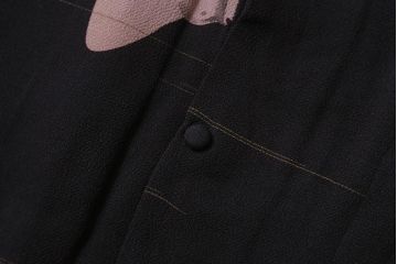 アンティーク着物　大正昭和初期　黒縮緬ふくら雀柄　道行コート(正絹古布)(R-043260)