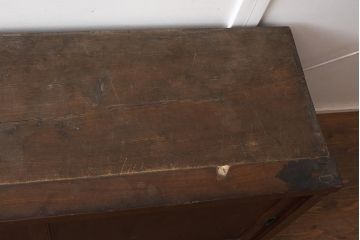 アンティーク家具　明治大正期　前面欅(ケヤキ)材・玉杢材　漆塗り　重ね収納箪笥(水屋箪笥、戸棚)(R-043280)