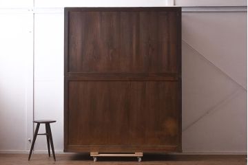 アンティーク家具 明治大正期 落ち着いた雰囲気が魅力の水屋箪笥(重ね戸棚、収納棚、収納箪笥)(R-043283)