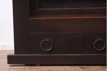 アンティーク家具　シックな佇まいが魅力的な4尺水屋サイドボード(四尺水屋箪笥、戸棚、収納棚)(R-043287)