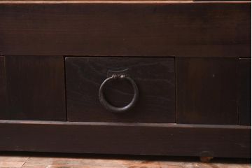 アンティーク家具　シックな佇まいが魅力的な4尺水屋サイドボード(四尺水屋箪笥、戸棚、収納棚)(R-043287)
