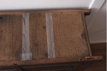 アンティーク家具　ガラス戸の4尺水屋サイドボード(四尺水屋箪笥、戸棚、収納棚)(R-043288)