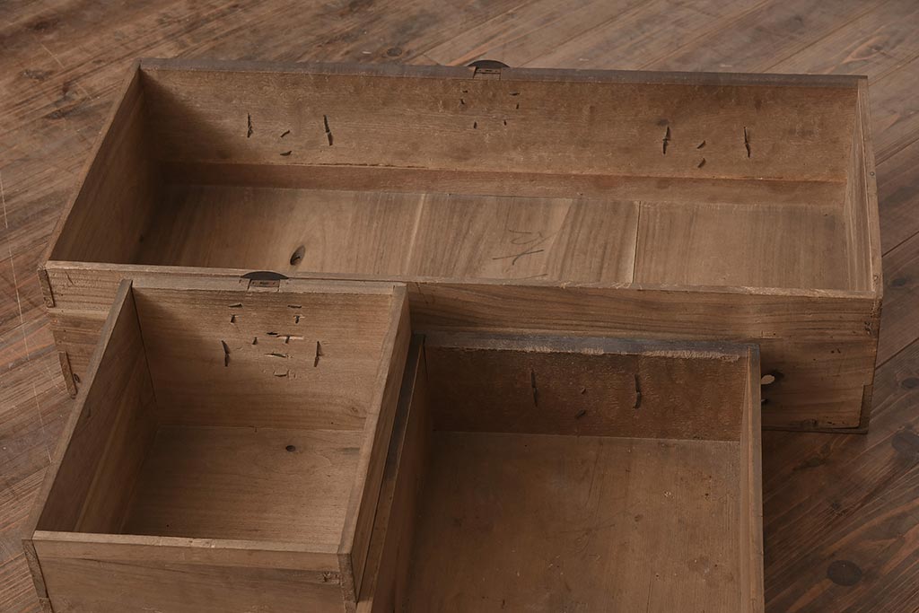 アンティーク家具　明治期　三方ケヤキ材　激レア!貫禄漂う上手物の帳場大箪笥(収納箪笥、引き出し)(R-043294)