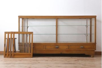 和製アンティーク　昭和レトロ　昭和中期　ナラ材製のシンプルな脚付きガラスケース(ショーケース、陳列棚)(R-043302)