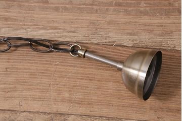 ヴィンテージ照明　輸入品　色付きのガラスドロップがおしゃれなリーフシャンデリア(天井照明、ビンテージ)(R-043304)