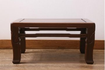 アンティーク家具　昭和初期　総ケヤキ材　レアサイズ　!凝った造りの小さな座卓(ローテーブル、座机)(R-043313)