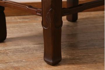 アンティーク家具　昭和初期　総ケヤキ材　レアサイズ　!凝った造りの小さな座卓(ローテーブル、座机)(R-043313)