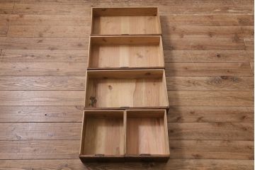 アンティーク家具　昭和初期　前面桐材　古い木の質感が味わい深い小タンス(引き出し、時代箪笥、整理タンス)(R-043321)