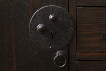 アンティーク家具　明治期　ヒノキ材　使いこまれた質感が味わい深い帳場箪笥(小箪笥、時代箪笥、収納棚)(R-043323)
