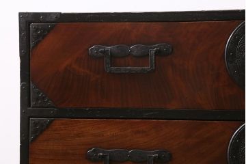 アンティーク家具　明治大正期　前面欅(ケヤキ)材　美しい木目が魅力の重ね会津箪笥(衣装箪笥、時代箪笥)(R-043326)